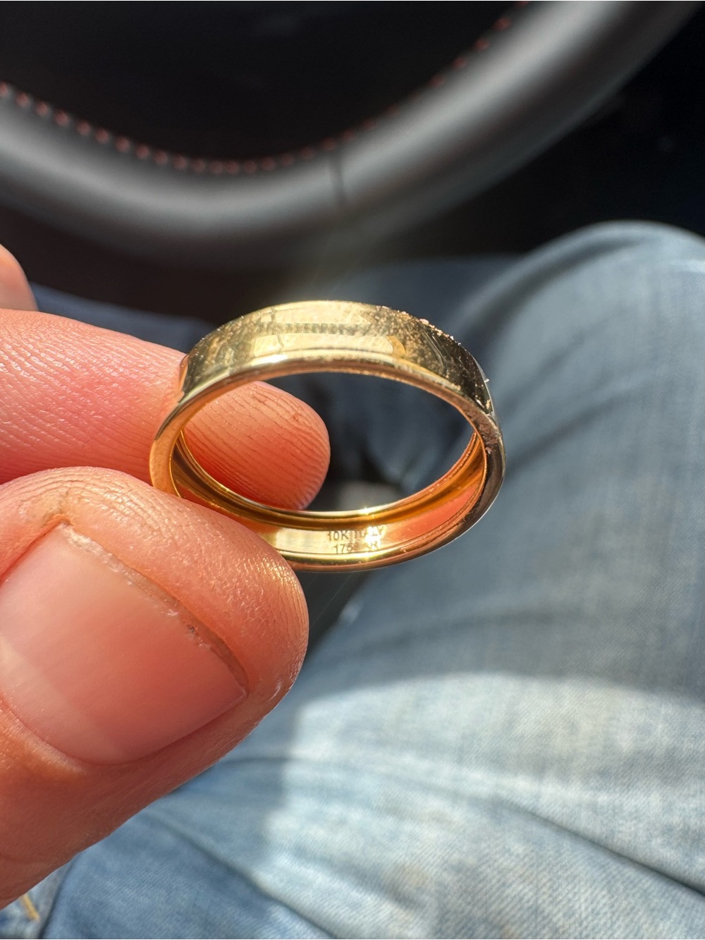 Authentic vintage 10k Gold Band Ring - Picture 5 of 13